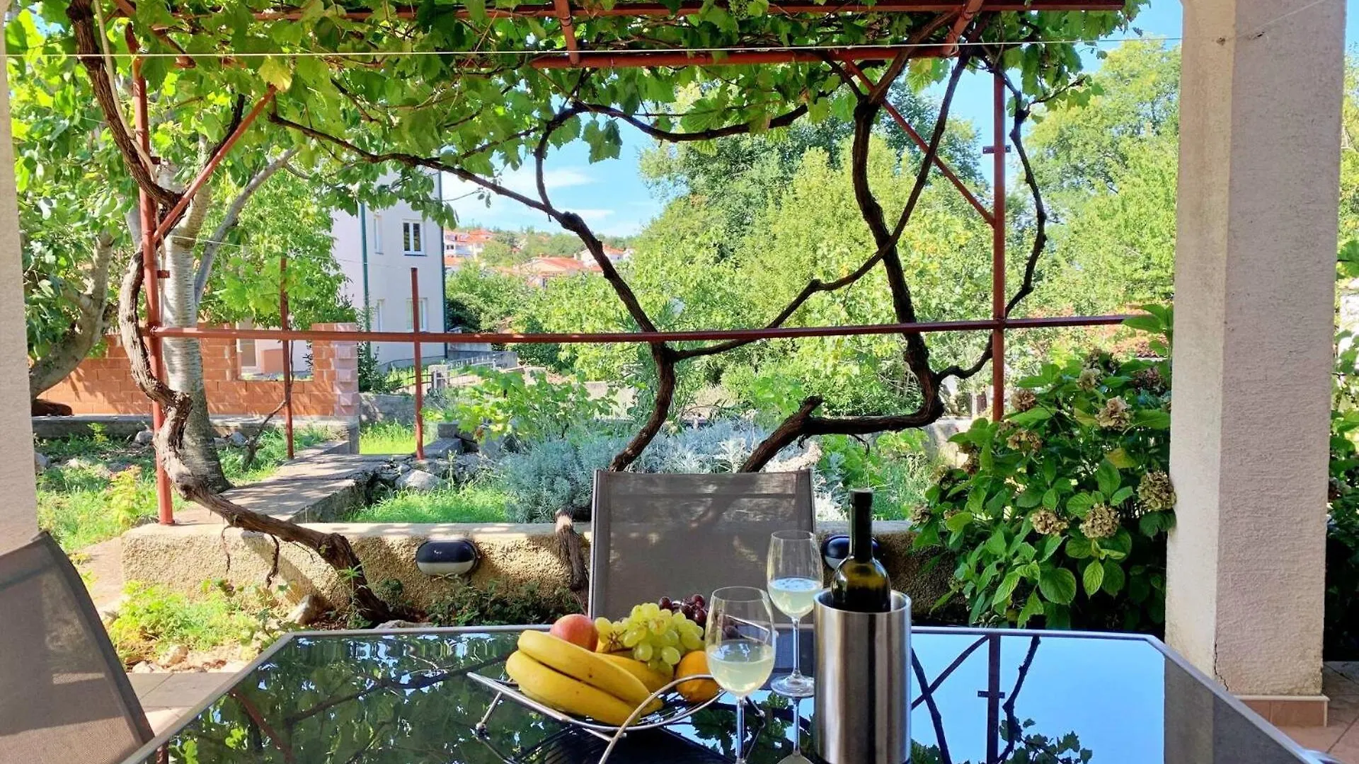 Guest house Apartments Viola Silo